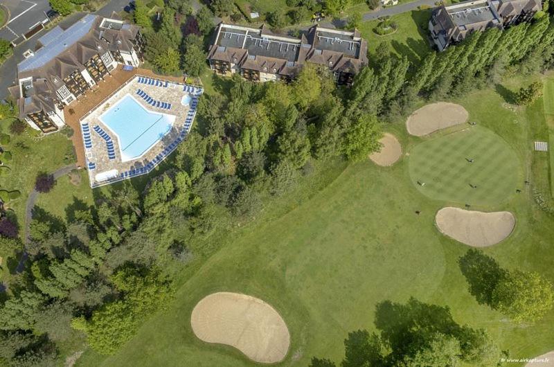 Le Loft Du Golf De Deauville Extérieur photo